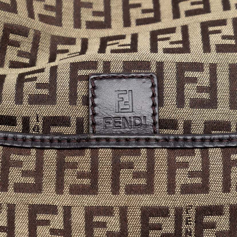 Fendi Zucchino Canvas Crossbody Beige Very good condition - Box View