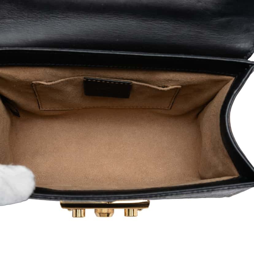 Gucci Small GG Supreme Padlock Crossbody Beige Very good condition - Model View
