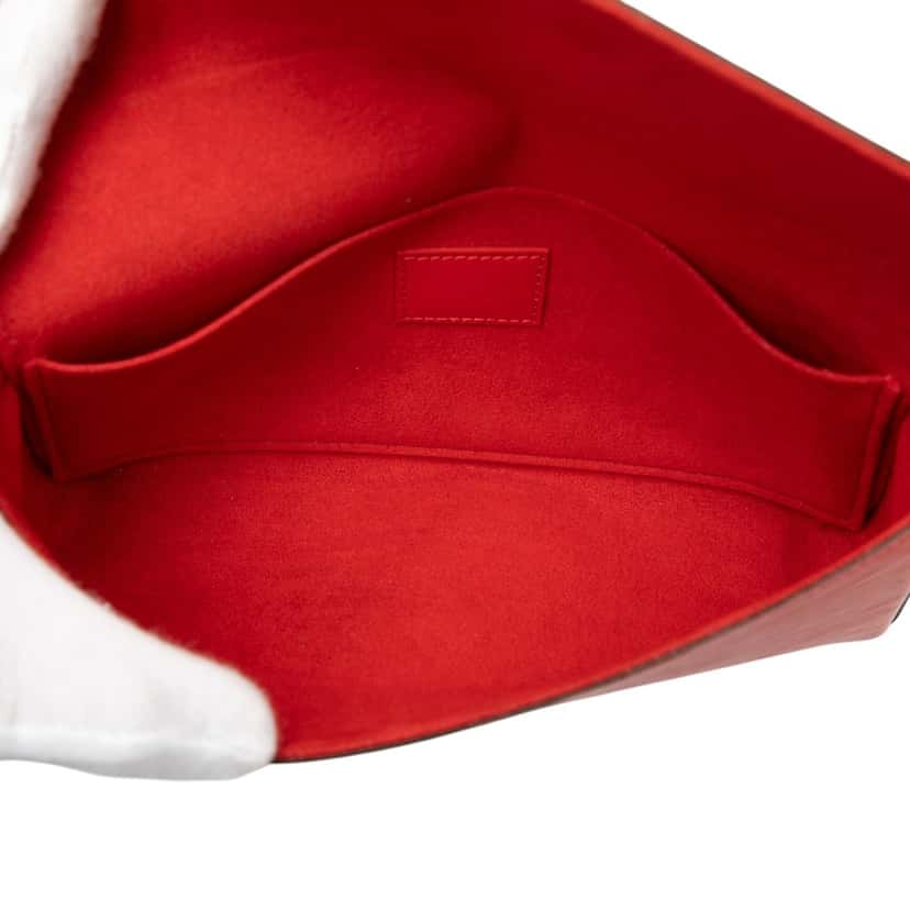 Louis Vuitton Epi Pochette Felicie Red Leather Very good condition - Model View