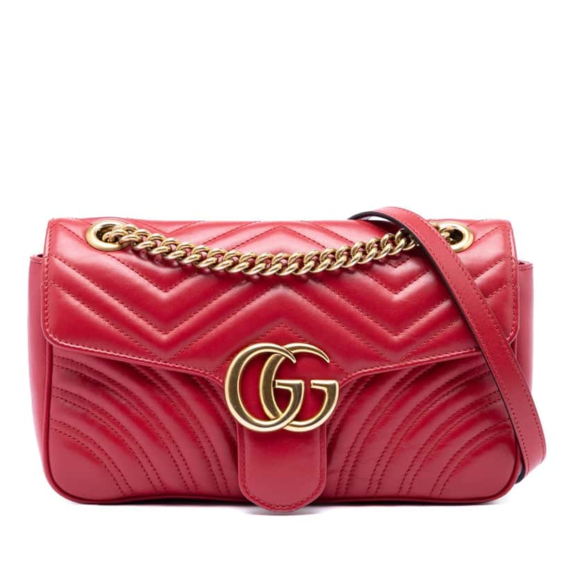 Gucci Medium GG Marmont Matelasse Leather Shoulder Bag Red Leather Very good condition - Front View