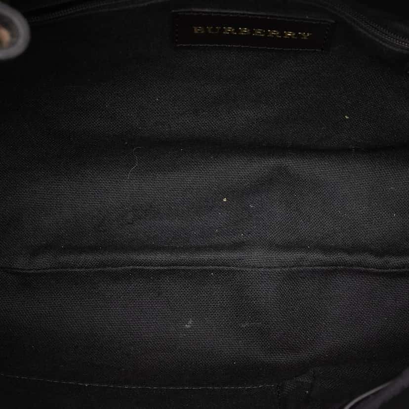 Burberry Medium Haymarket Check Coated Canvas Willenmore Hobo Beige Very good condition - Model View