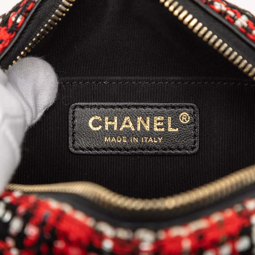 Chanel Tweed and Lambskin Coco Midnight Camera Bag Red Very good condition - Box View