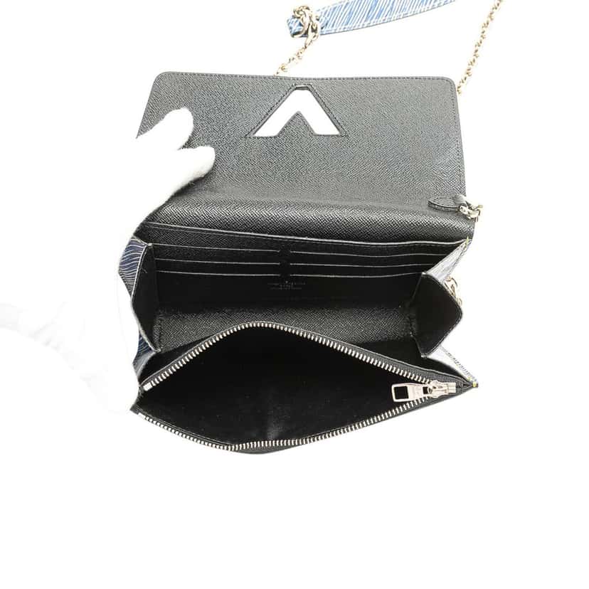 Louis Vuitton Epi Denim Twist Azteque Wallet on Chain Blue Leather Very good condition - Model View