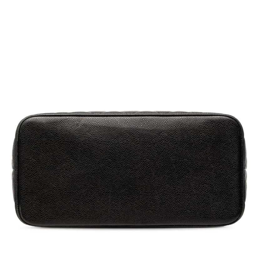 Chanel Caviar Medallion Tote Black Leather Never worn, with tag - Inside View