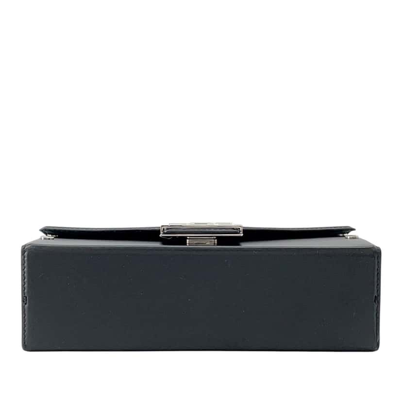 Fendi Marc Jacobs Leather Soft Trunk Baguette Satchel Black Leather Very good condition - Inside View