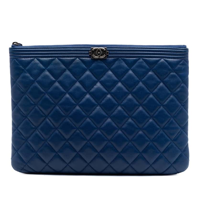 Chanel Medium Quilted Lambskin Boy O Case Clutch Blue Leather Very good condition - Front View