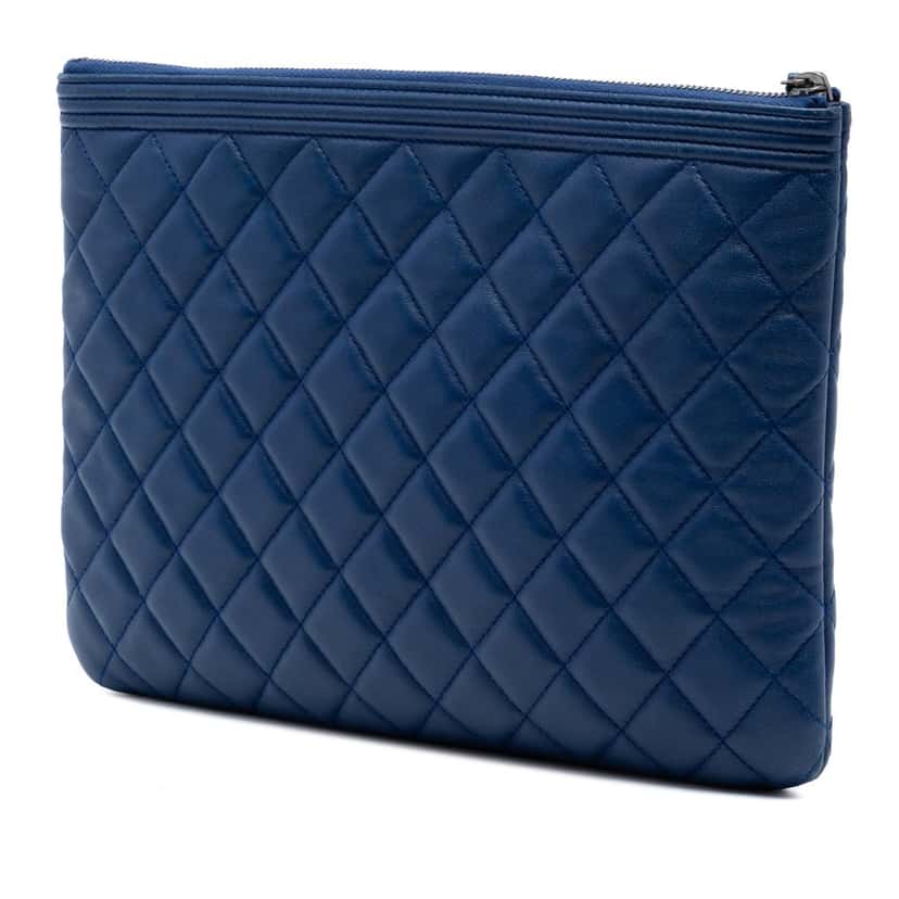 Chanel Medium Quilted Lambskin Boy O Case Clutch Blue Leather Very good condition - Back View