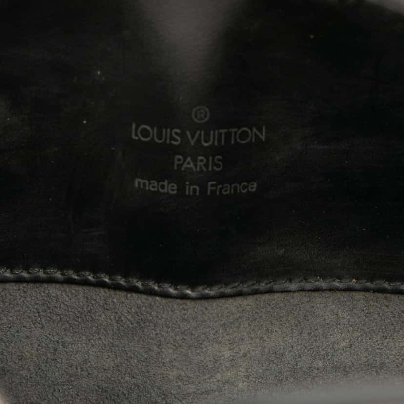 Louis Vuitton Epi Reverie Black Leather Good condition - Box View