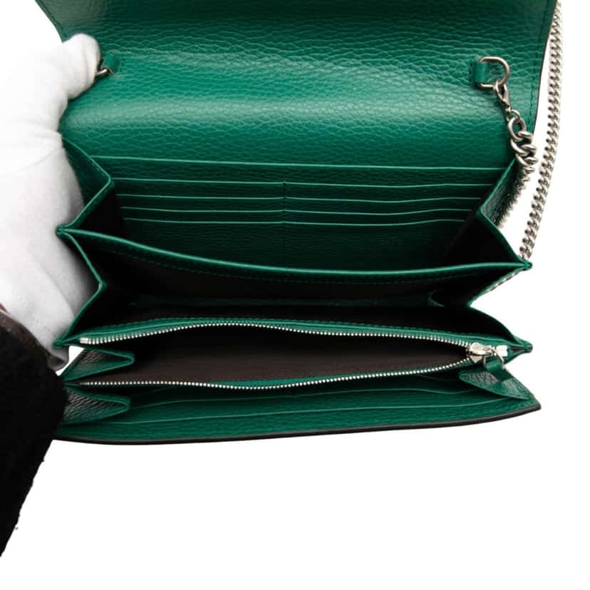 Gucci Calfskin Dionysus Wallet on Chain Green Leather Very good condition - Model View