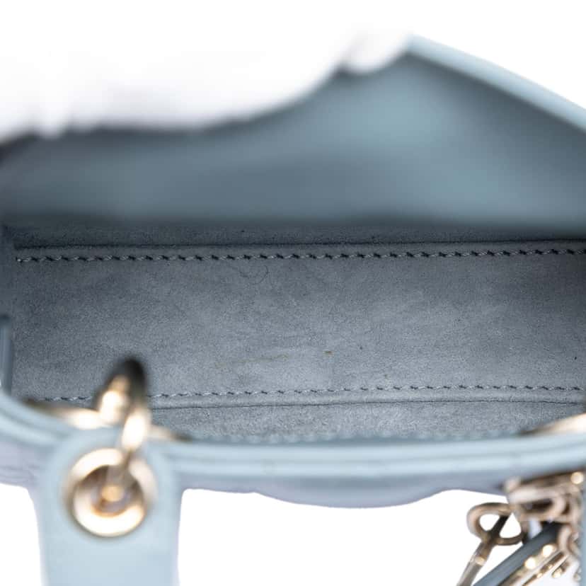 Dior Micro Lambskin Cannage Lady Dior Blue Leather Very good condition - Model View