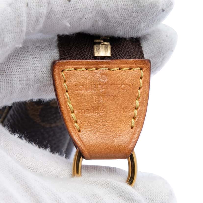 Louis Vuitton Monogram Mini Pochette Accessoires Brown Very good condition - Box View