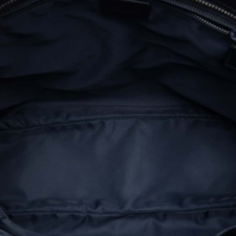 Gucci Guccissima Web Crossbody Black Leather Very good condition - Model View