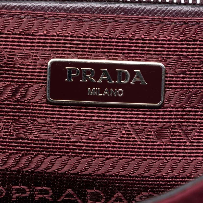 Prada Impuntu Tessuto Chain Crossbody Red Very good condition - Box View