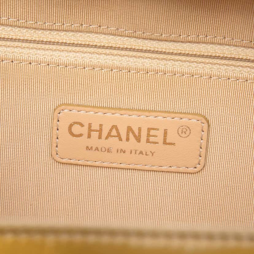 Chanel Small Quilted Metallic Patent Coco Boy Camera Bag Gold Leather Very good condition - Box View