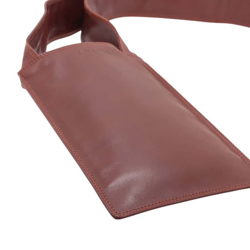 Chanel Lambskin Crossbody Brown Leather Very good condition - Inside View