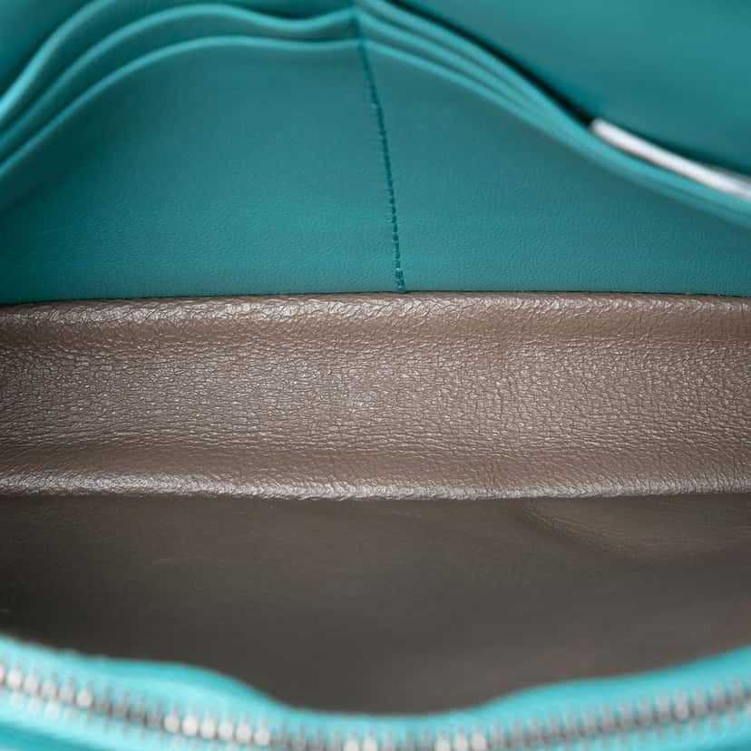 Bottega Veneta Nappa Intrecciato Wallet on Chain Blue Leather Very good condition - Model View