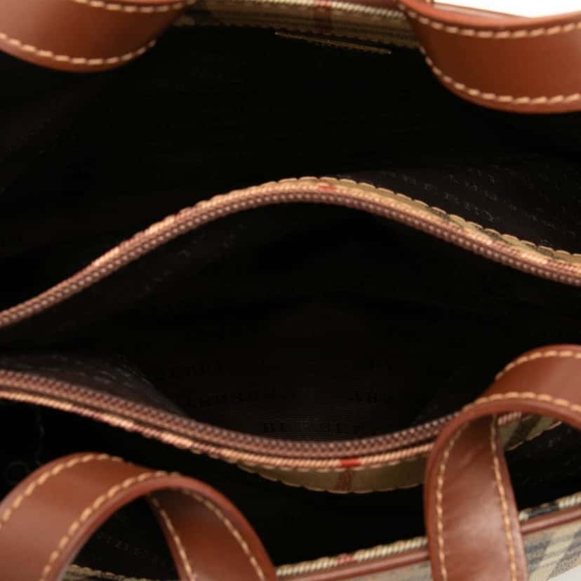 Burberry Haymarket Check Coated Canvas Tote Beige Very good condition - Model View