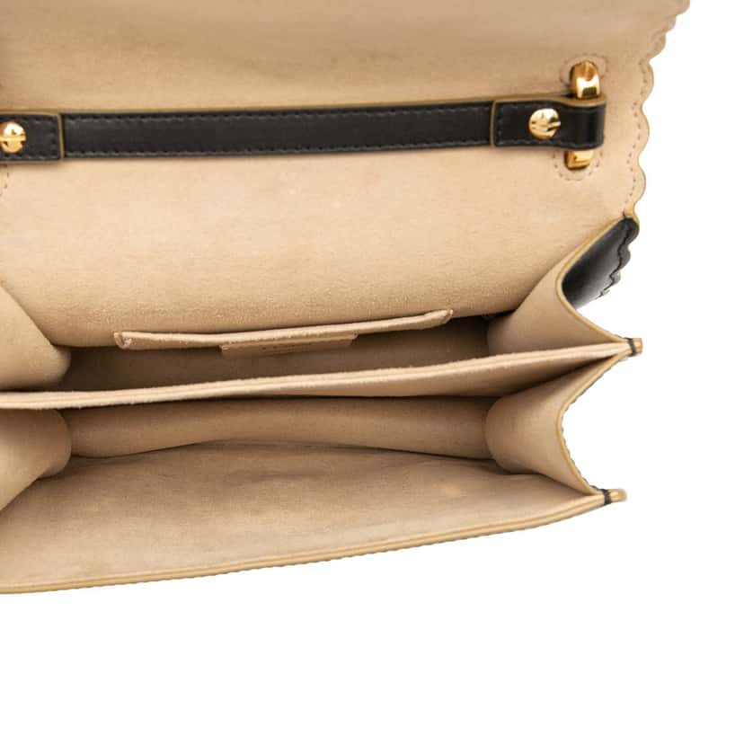 Fendi Small Scalloped Leather Kan I Crossbody Black Leather Very good condition - Model View