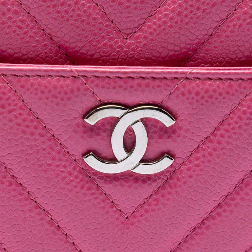 Chanel CC Chevron Caviar Camera Bag Pink Leather Very good condition - Box View