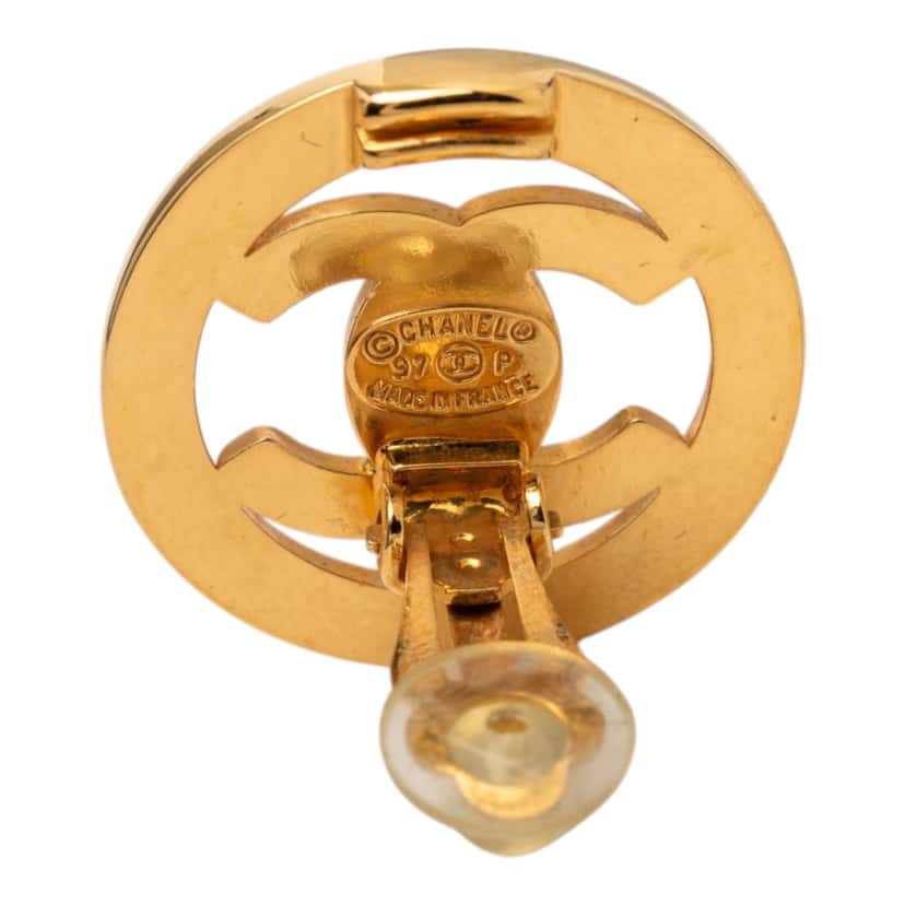 Chanel CC Gold Plated Turn Lock Clip On Earrings Gold Metal Very good condition - Inside View