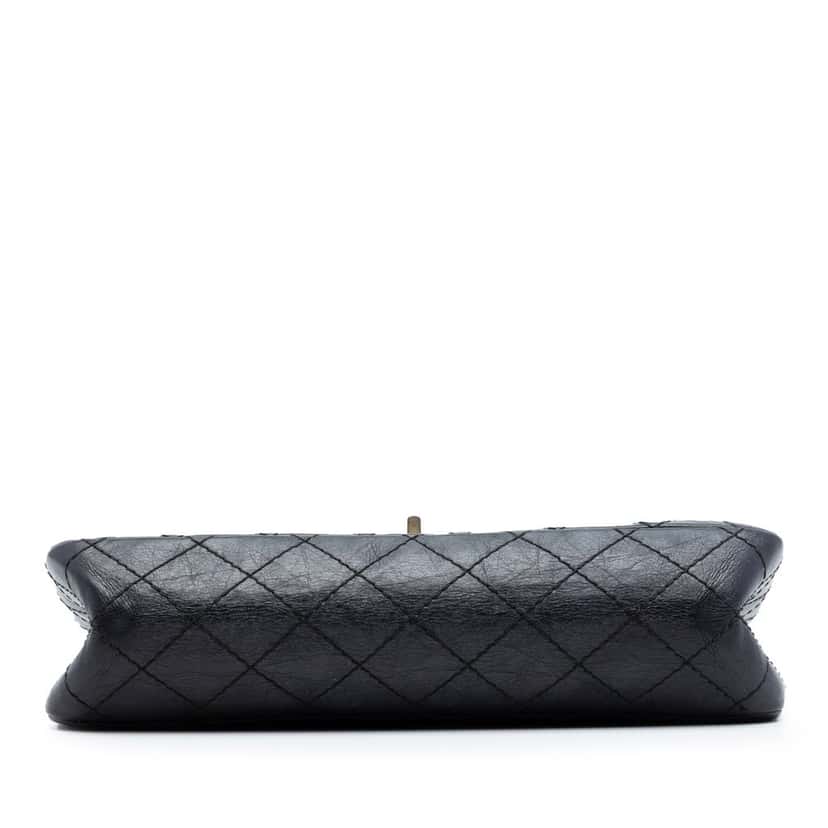 Chanel Quilted Aged Calfskin Reissue 2.55 Double Flap 225 Black Leather Very good condition - Inside View