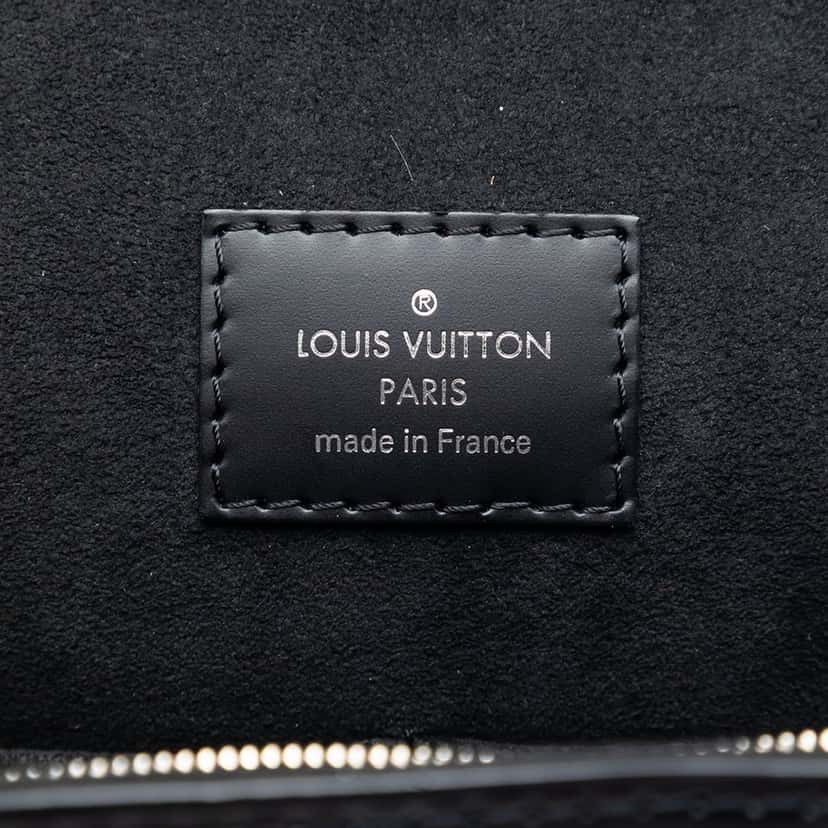 Louis Vuitton Epi Cluny MM Black Leather Very good condition - Box View