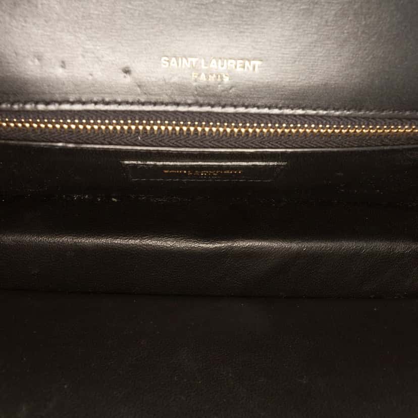Saint Laurent Medium Smooth Calfskin Domino Shoulder Bag Black Leather Very good condition - Model View