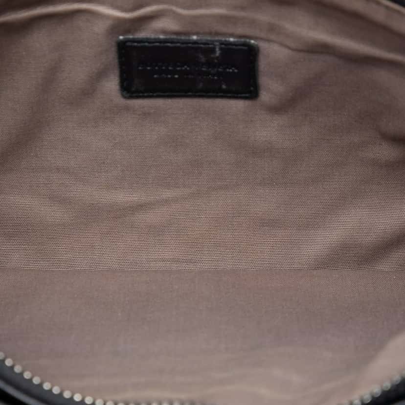 Bottega Veneta Nappa Intrecciato Double Zip Clutch Black Leather Very good condition - Model View