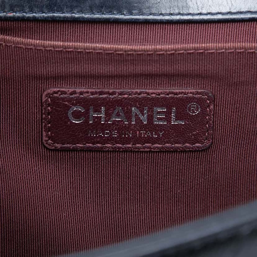 Chanel Old Medium Quilted Glazed Calfskin Chain Around Boy Flap Blue Leather Very good condition - Box View