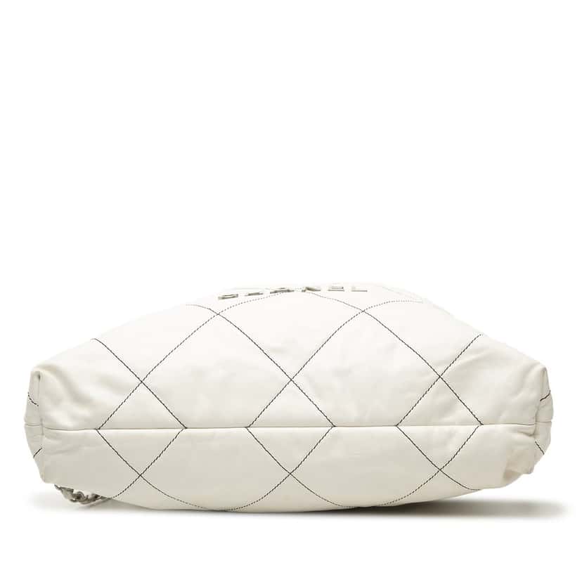 Chanel Large Quilted Shiny Calfskin 22 Backpack White Leather Very good condition - Inside View