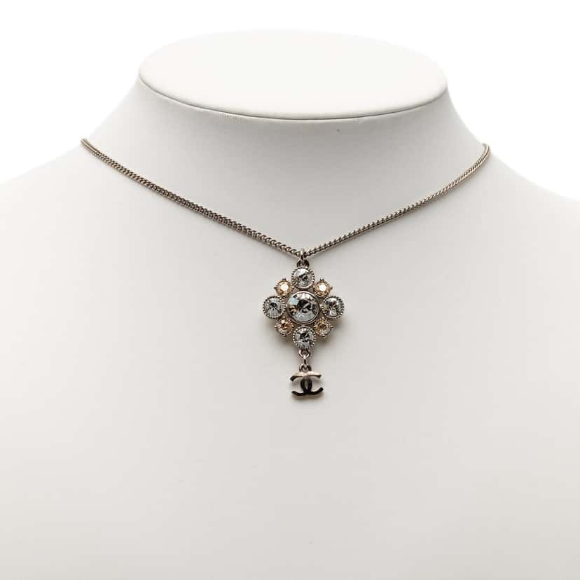 Chanel Brass CC Strass Pendant Necklace Silver Metal Very good condition - Box View