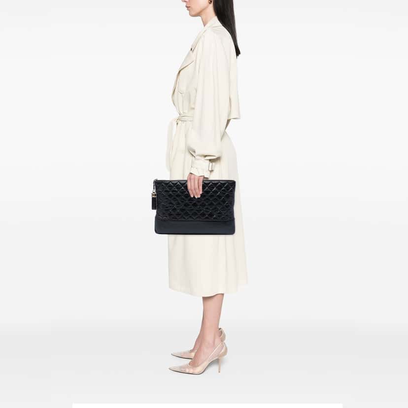 Chanel Large Aged Calfskin Gabrielle O Case Clutch Black Leather Very good condition - Box View