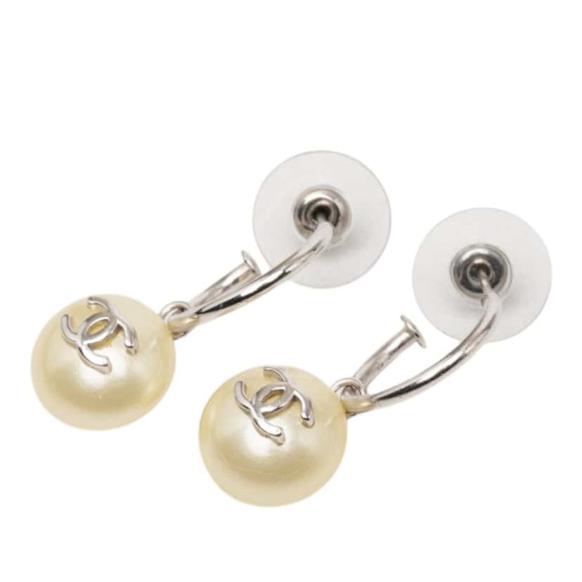 Chanel CC Brass Faux Pearl Drop Push Back Earrings Silver Metal Very good condition - Front View