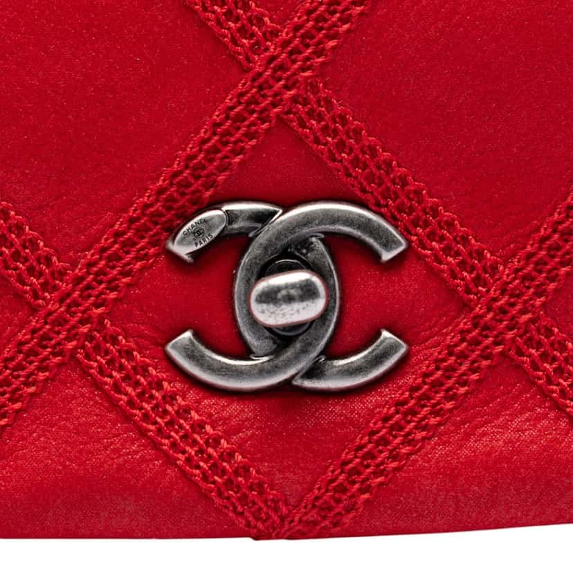 Chanel Mini CC Iridescent Calfskin Diamond Stitch Flap Red Leather Very good condition - Box View