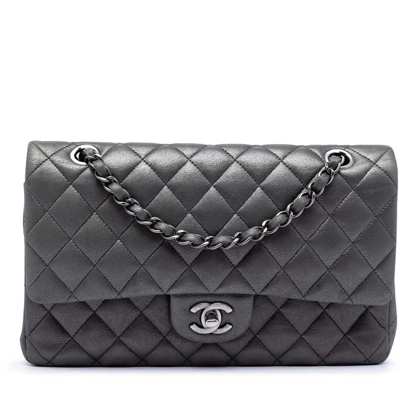 Chanel Medium Classic Iridescent Lambskin Double Flap Other Leather Very good condition - Front View