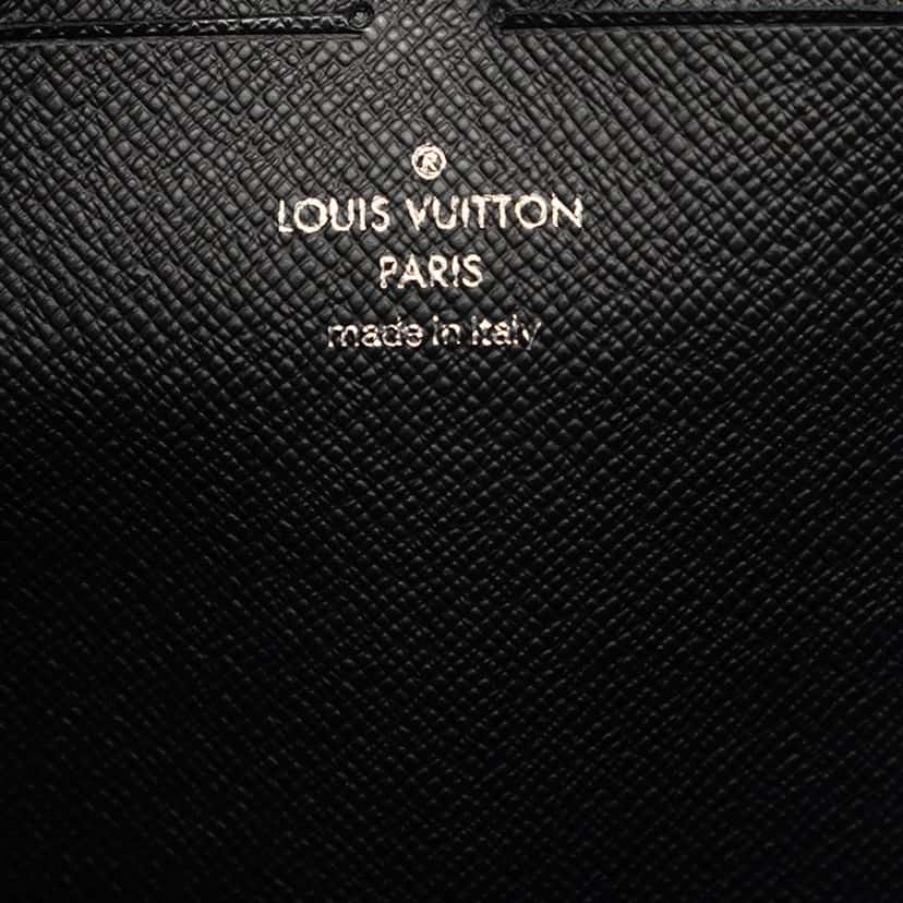 Louis Vuitton Monogram Eclipse Pochette Voyage MM Black Very good condition - Box View