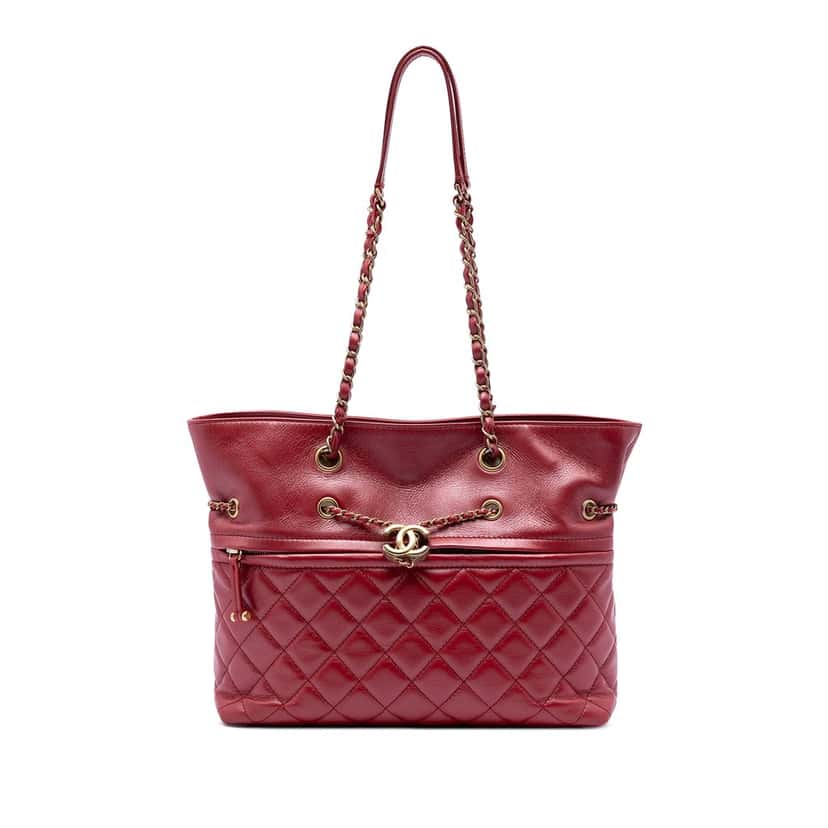 Chanel CC Quilted Calfskin Front Zip Drawstring Chain Tote Red Leather Very good condition - Front View