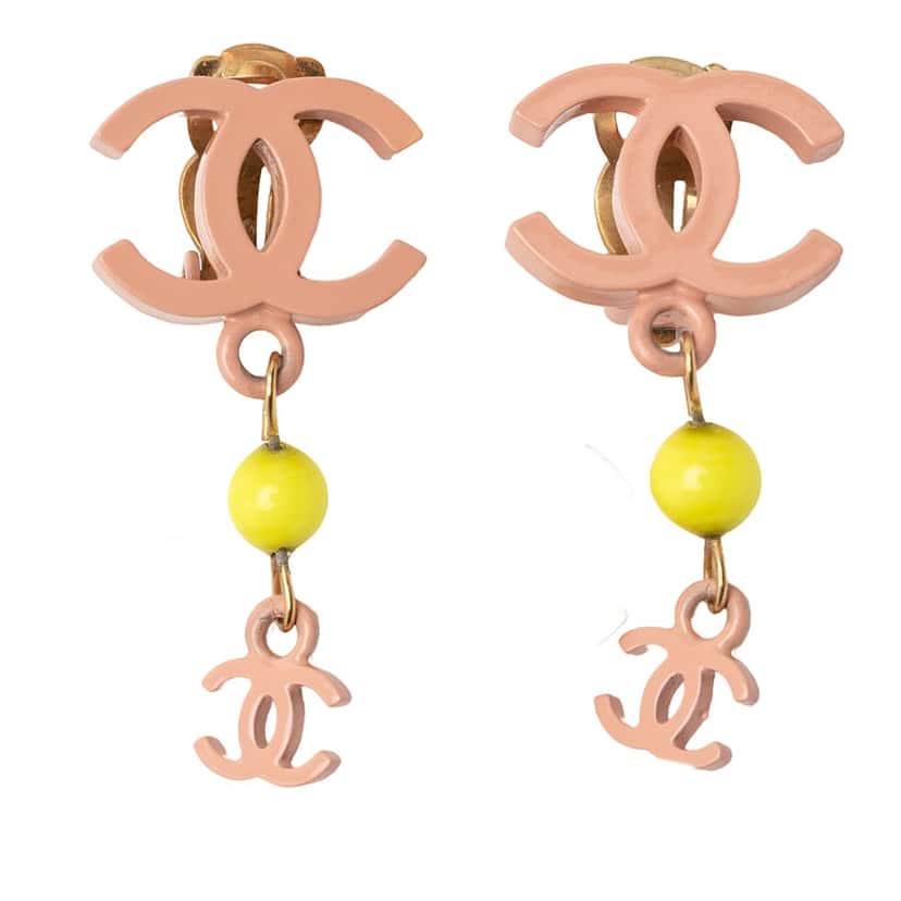 Chanel Gold Plated Enamel CC Drop Clip-On Earrings Pink Very good condition - Front View