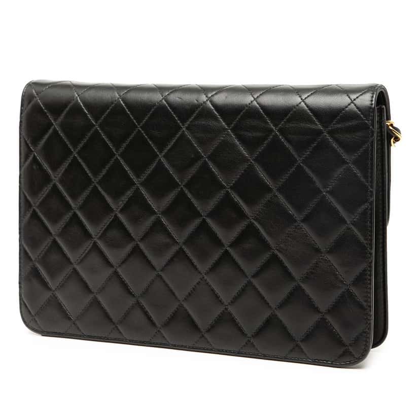 Chanel Medium CC Quilted Lambskin Single Flap Black Leather Good condition - Back View