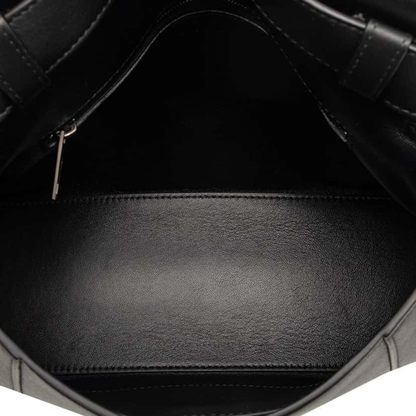 Balenciaga Small Calfskin Downtown Crossbody Black Leather Very good condition - Model View