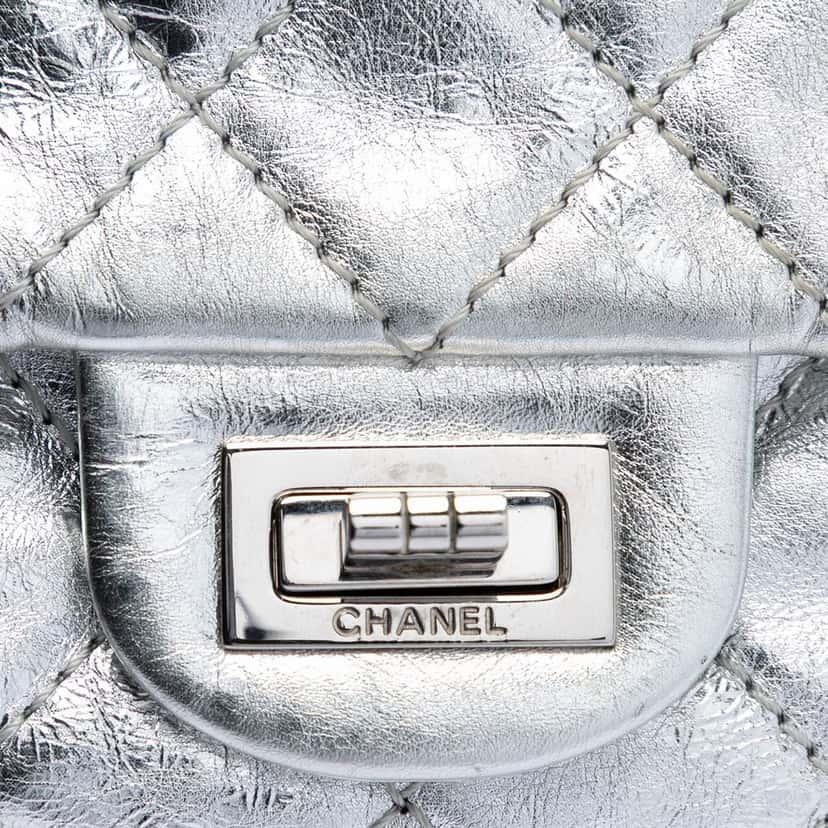 Chanel Quilted Metallic Aged Calfskin Reissue 2.55 Double Flap 226 Silver Leather Very good condition - Box View