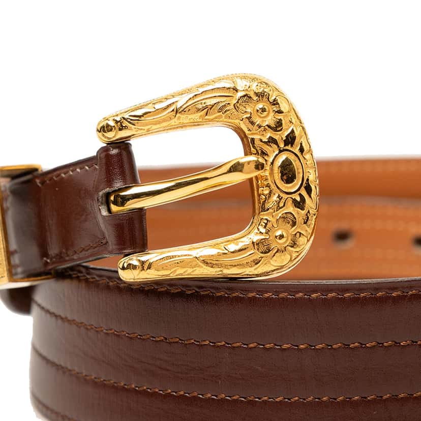 Hermès Leather Floral Tooled Buckle Belt Brown Leather Very good condition - Model View