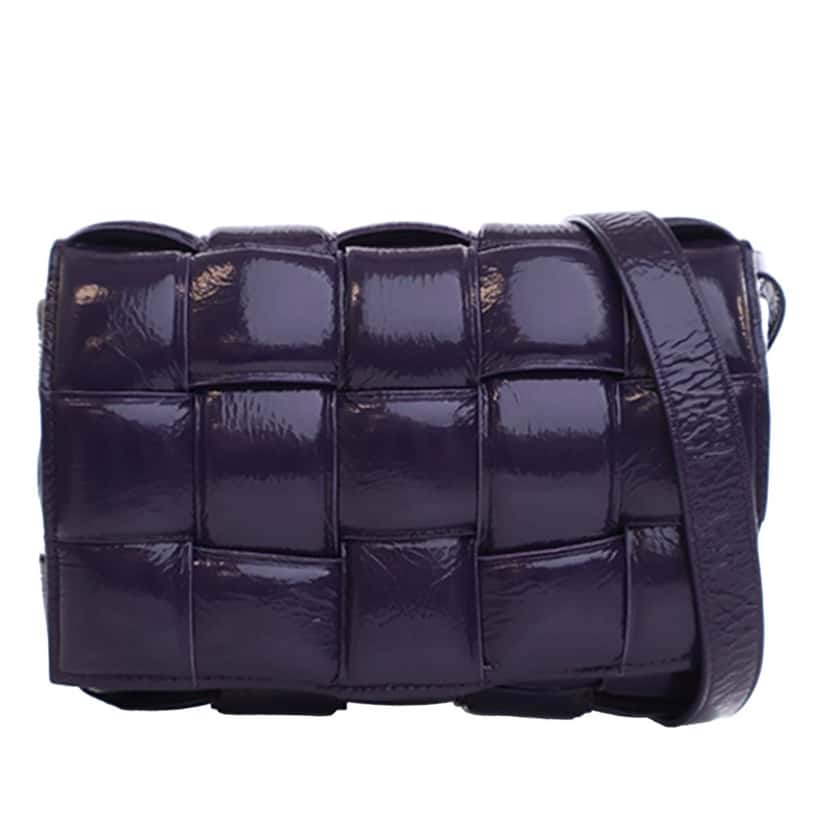 Bottega Veneta Patent Intrecciato Padded Cassette Crossbody Purple Leather Very good condition - Front View
