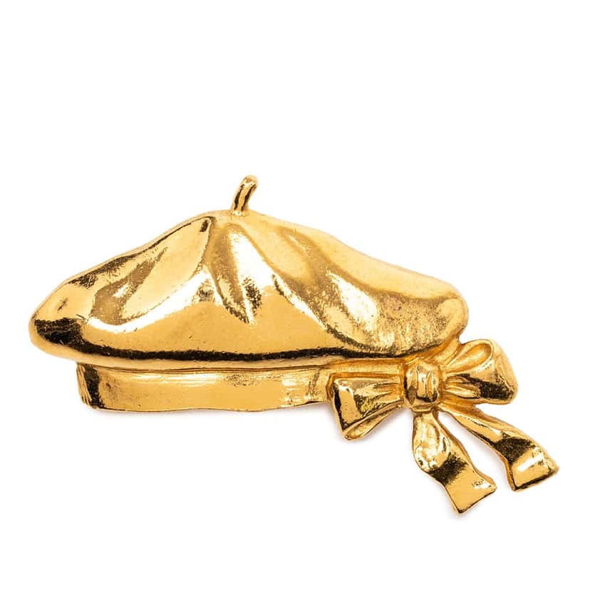 Chanel Gold Plated Beret Hat Brooch Gold Metal Very good condition - Front View