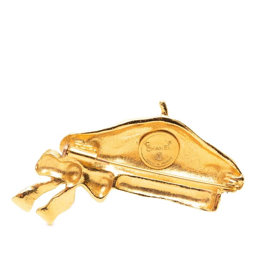 Chanel Gold Plated Beret Hat Brooch Gold Metal Very good condition - Inside View