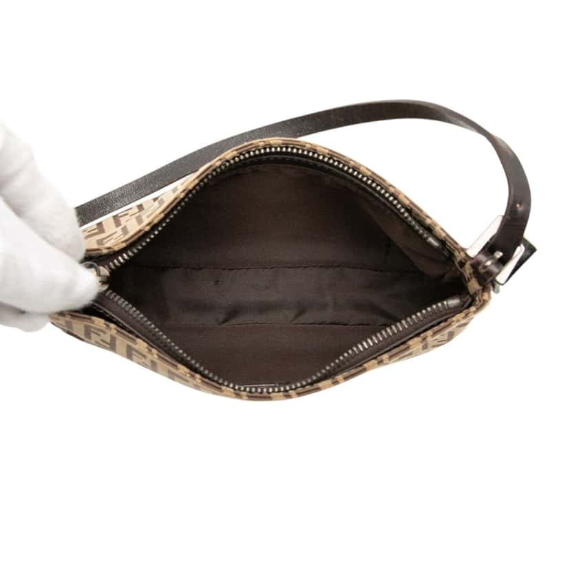 Fendi Zucchino Canvas Pochette Brown Very good condition - Model View