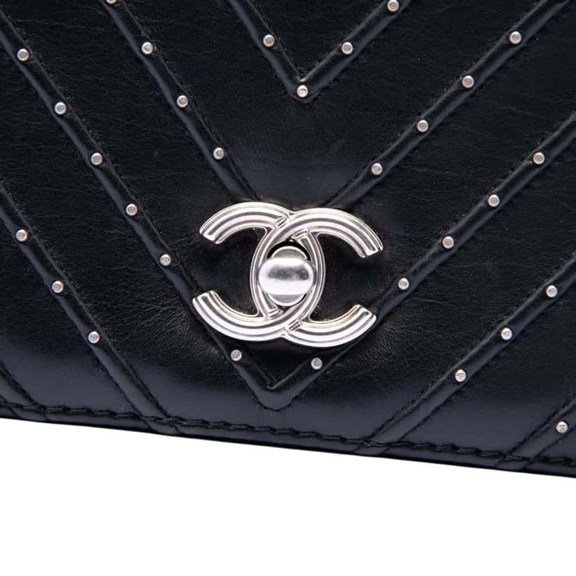 Chanel Chevron Lambskin Stud Wars Full Flap Black Leather Very good condition - Box View