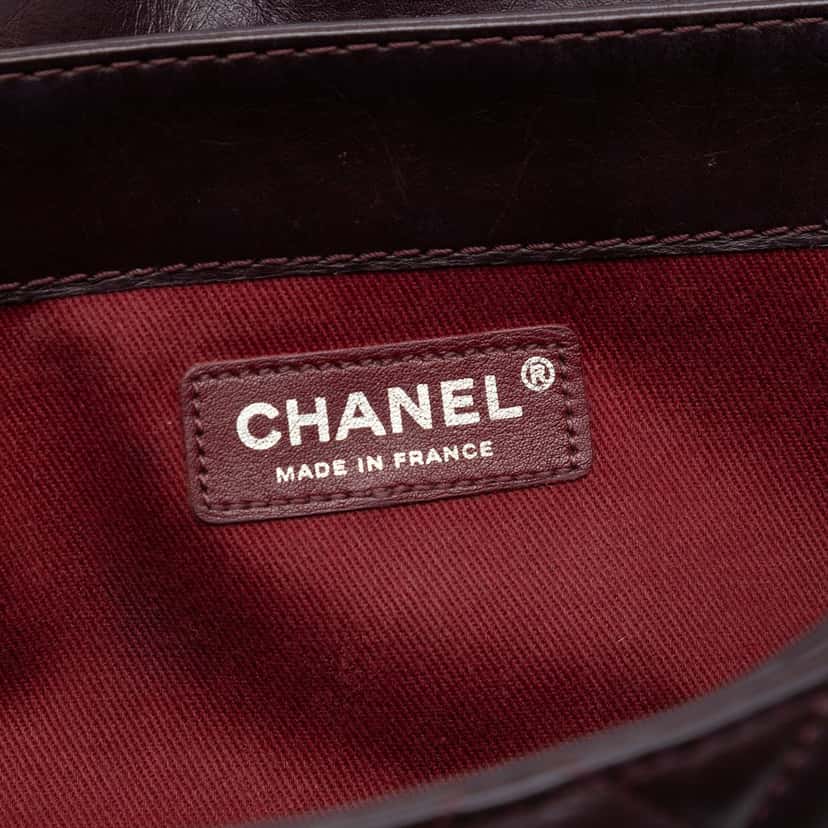Chanel Small Aged Calfskin Lady Pearly Flap Purple Leather Very good condition - Box View