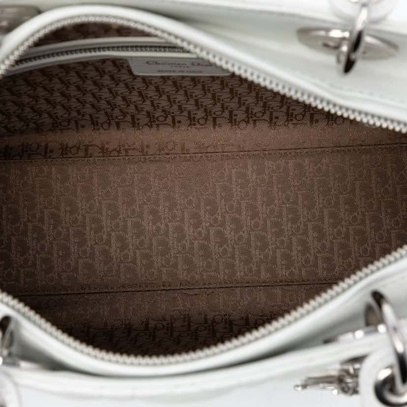 Dior Large Lambskin Cannage Lady Dior White Leather Very good condition - Model View