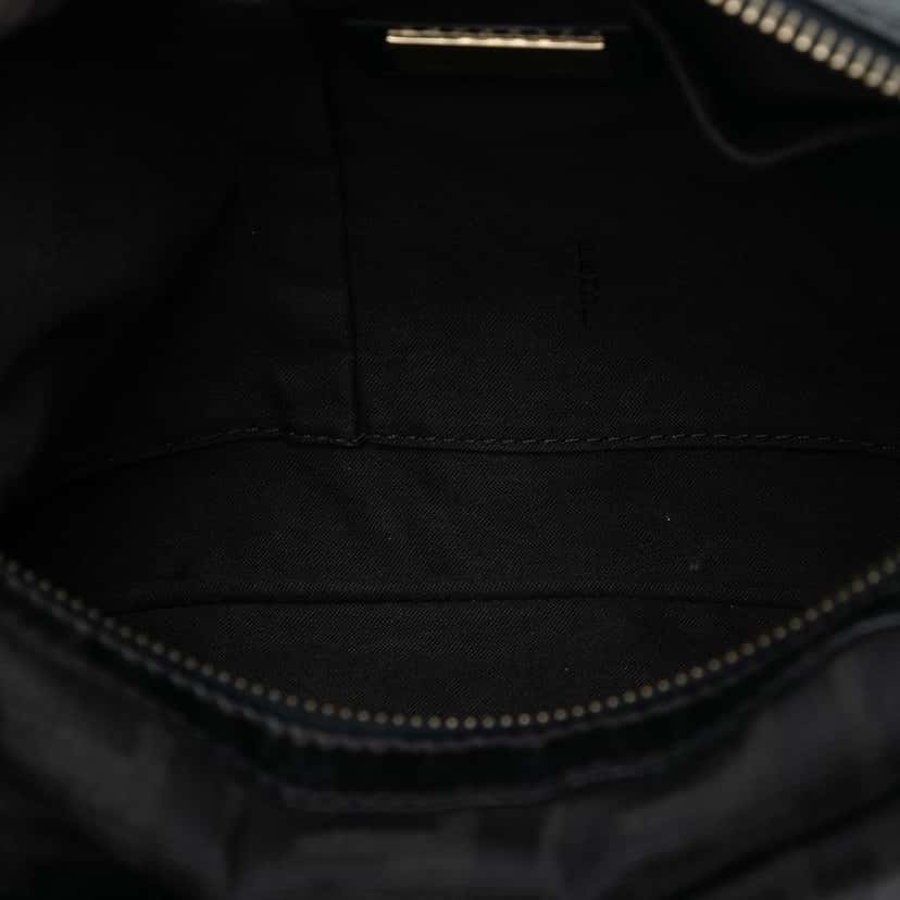 Fendi Zucca Canvas Chef Zip Crossbody Black Very good condition - Model View
